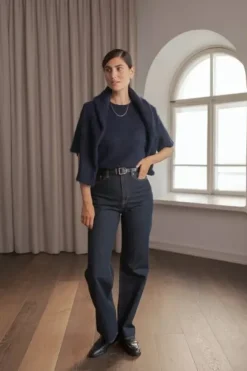 Outlet Ariel lyhythihainen neule, dark navy Neuleet Ja Neuletakit