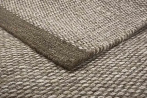 - Kivik matto, ruskea #461 / 255x344 cm Matot