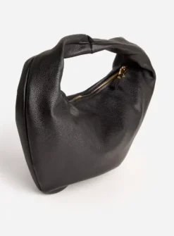 New - Alva shoulder bag, black Laukut