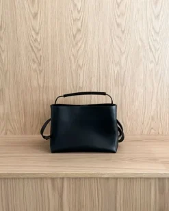 Clearance - Hedda midi handbag, black Laukut