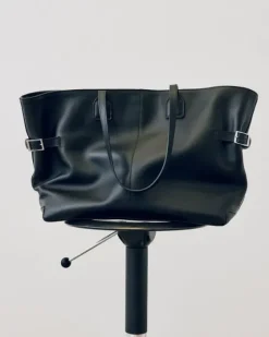 Hot - Lesley tote bag, leather black Laukut