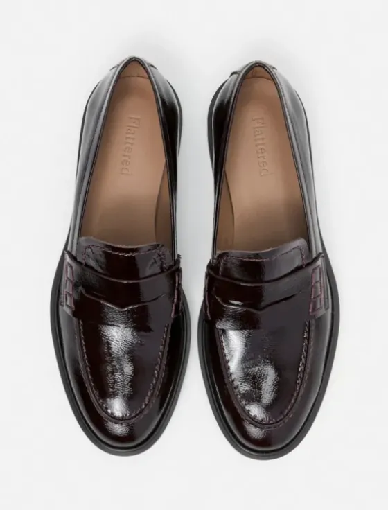 - Sara nahkaloaferit, patent burgundi Tennarit Ja Loaferit