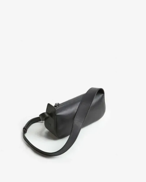 New - Tuna shoulderbag, black Laukut
