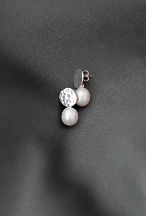 Gauhar - Pearl Drop Earrings, silver Gauhar Helsinki