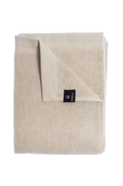 Outlet beige froteepyyhe, kaksi kokoa Kylpyhuonetekstiilit