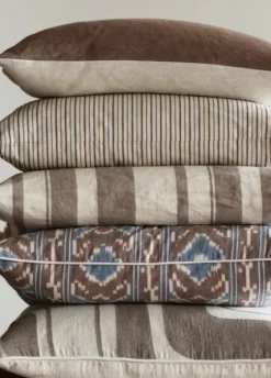 Best Joplin pellavatyynynpäällinen 55x55, hazel/shadow Sisustustyynyt|Sisustustyynyt