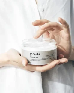 Outlet - vartalovoi, Silky mist, Body butter Kosmetiikka