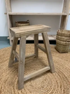 Outlet – jakkara suorakaide #873, natural Vanhat Puuhuonekalut