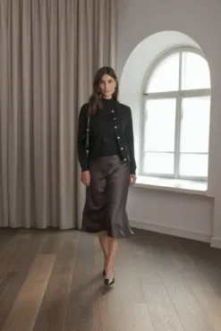 Outlet Tianna midi satiinihame, dark chocolate Mekot Ja Hameet|Juhlavaatteet