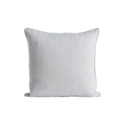 Outlet – VIVA leveäraitatyynynpäällinen, blue Sisustustyynyt