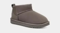 Best - Classic ultra mini, grey Saappaat Ja Nilkkurit|Ugg