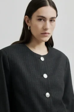 Hot Wake lyhyt bleiseri, dark grey melange Bleiserit Ja Liivit|Juhlavaatteet