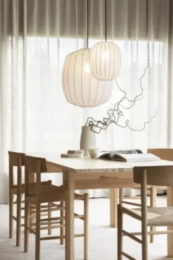 New Watt&Veke - Prisma 25 kattovalaisin pellavaa, white Valaisimet